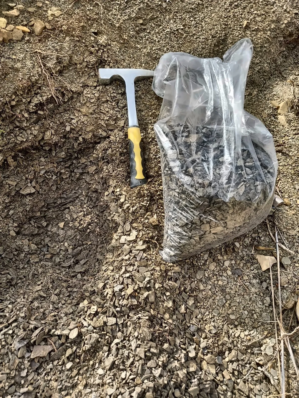 GÉOLOGIE DE TERRAIN